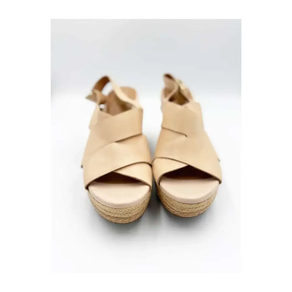 Clarks - Picture 3 of 7